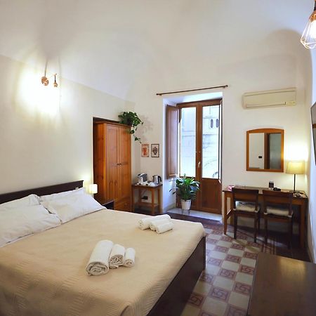 Cataneasy Rooms Екстер'єр фото